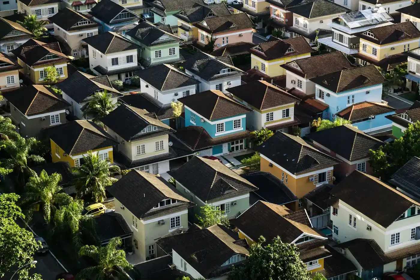 Aerial view of a suburban neighbourhood of houses